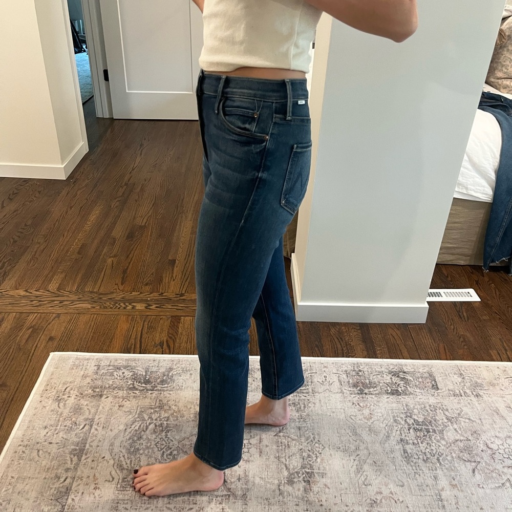 MOTHER The Mid Rise Dazzler Ankle Jeans - Picture 2 of 6